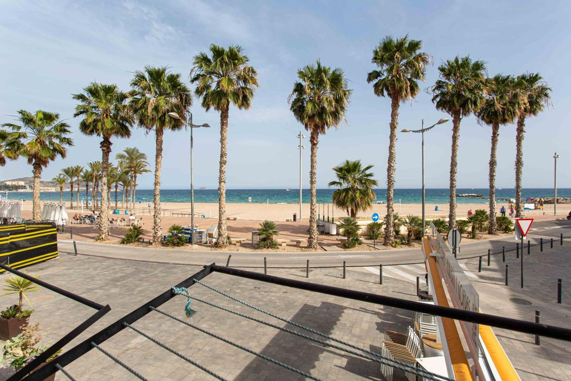 Arsenal 31 By Seaward Suites Villajoyosa Exterior foto
